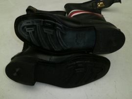 Staride Boots
