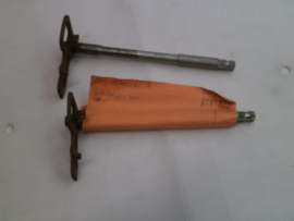 Change Shaft Assy (DT-IT-YZ)