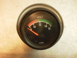 Volt meter