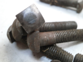 Clutch Spring Studs