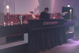 Champagnebar € 0,=