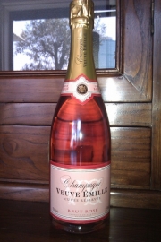 Veuve Emille Cuvée Réservée Brut Rosé € 26,= per fles