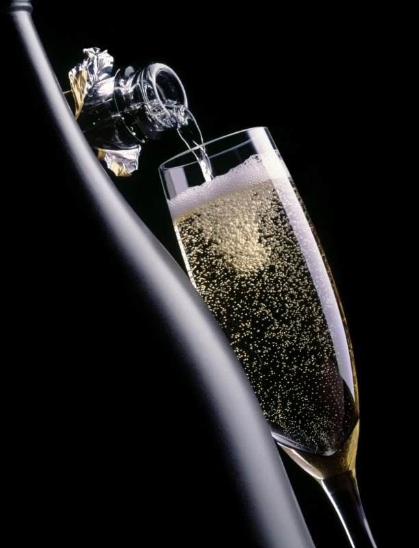 Op aanvraag leveren wij speciale champagnes tegen de laagste prijs van Nederland!