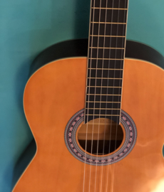 Gomez 4/4 Classical Guitar