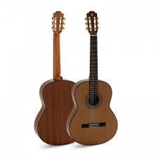 Admira Granada 4/4 Solid Cedar Top