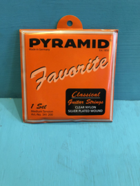 Pyramid Favorite Medium Tension