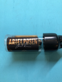 Ariel Posen  signature slide