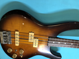 Washburn force 40 Bass Made in Japan