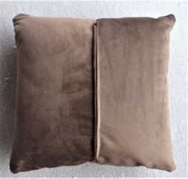 Brown-White Cowhide Cushion (204)