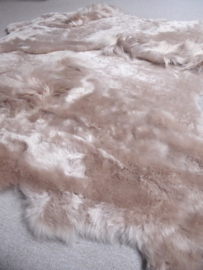 Nude Blizzard Sheepskin Rug, +/- 170 x 220 cm (127)