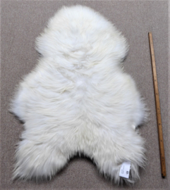 White Icelandic Sheepskin M/L (325)