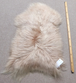 Tan Icelandic Sheepskin S (5108)