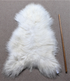 White Icelandic Sheepskin L (326)