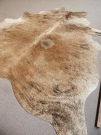 Beige Brindle Cowhide M (206)