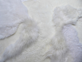 White Blizzard Sheepskin Rug, +/- 160 x 220 cm (251)