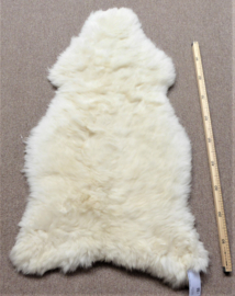White Sheepskin M (4732)