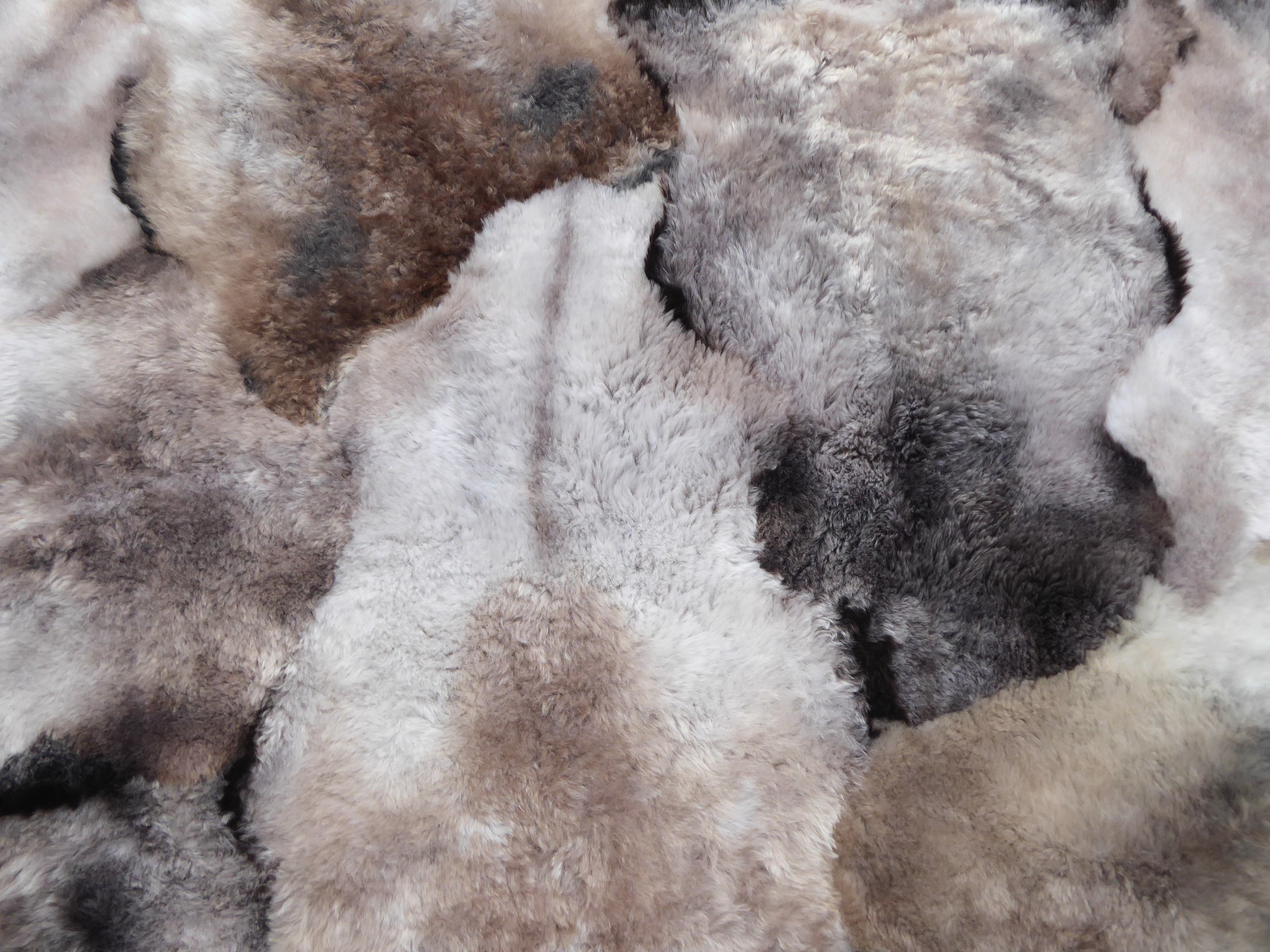 Mélange Shorn Sheepskin Rug , +/- 180 x 260 cm (8)