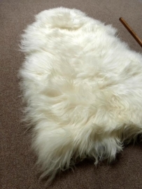 White Icelandic Sheepskin M (407)