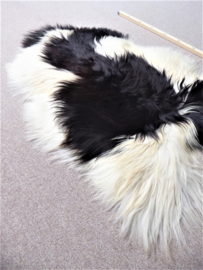 Spotted Icelandic Sheepskin M (427)