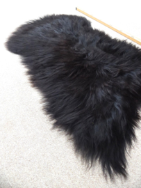 Black Icelandic Sheepskin S (28)