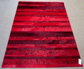 Lava Red Patchwork Koeienhuid Tapijt, 150 x 200 cm