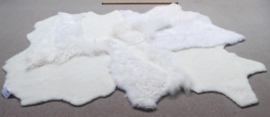 White Blizzard Sheepskin Rug, +/- 150 x 200 cm (253)