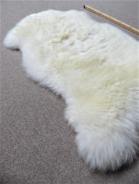 White Sheepskin M (4921)