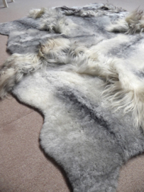 Grey Blizzard Sheepskin Rug, +/- 170 x 230 cm (128)