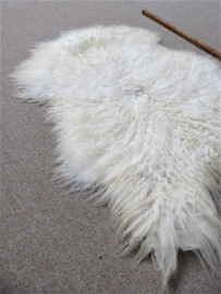 White Curly Icelandic Sheepskin S (4390)