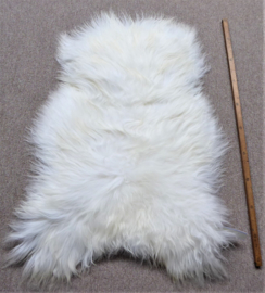 White Icelandic Sheepskin S (31)