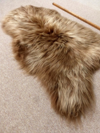 Rusty Brown Icelandic Sheepskin M (135)