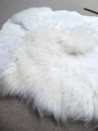 White Blizzard Sheepskin Rug, +/- 145 x 145 cm (14)