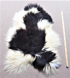 Spotted Icelandic Sheepskin M (427)