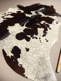 Dark brown/Black-White Cowhide L (61)
