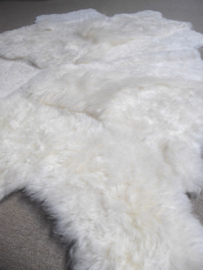 White Blizzard Sheepskin Rug, +/- 140 x 210 cm (64)