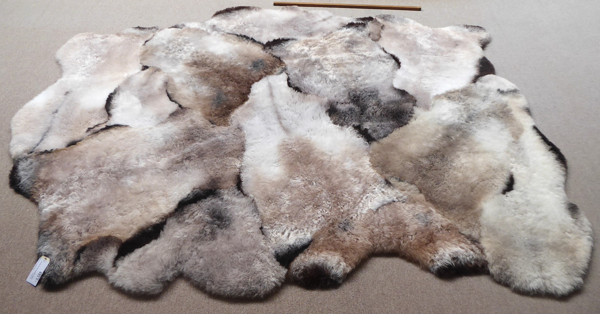 Mélange Shorn Sheepskin Rug , +/- 180 x 260 cm (8)