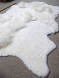 White Blizzard Sheepskin Rug, 130 x 200 cm (52)