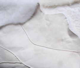 White Blizzard Sheepskin Rug, +6/- 200 x 260 cm (133)