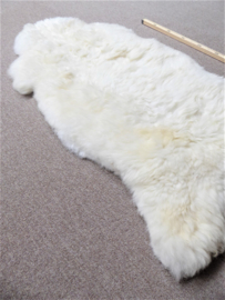 White Sheepskin XL (4710)