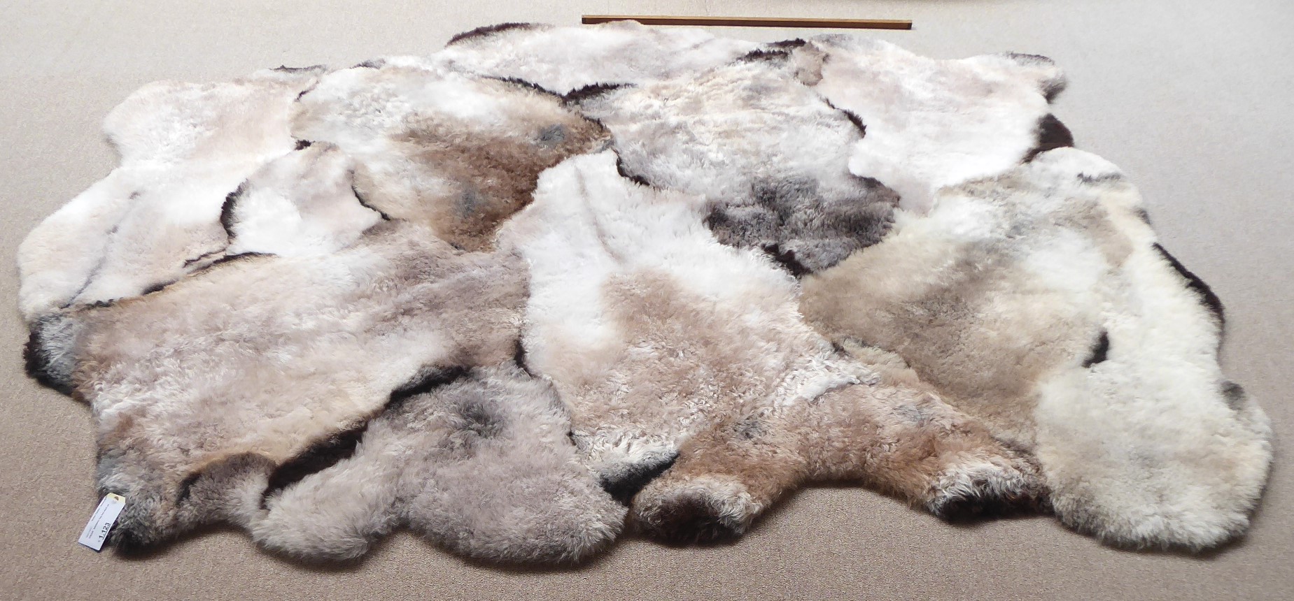 Mélange Shorn Sheepskin Rug , +/- 180 x 260 cm (8)