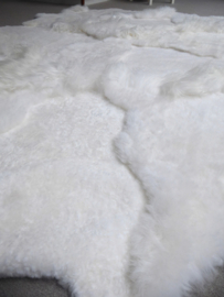White Blizzard Sheepskin Rug, +/- 200 x 300 cm (125)