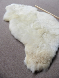 White Sheepskin XL/XXL (4713)