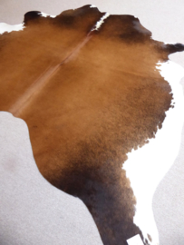 Tri-Coloured Cowhide M (209)