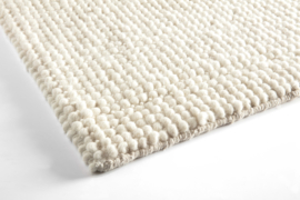 Pebbles Ivory