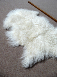 White Curly Mongolian Lambskin (3260)