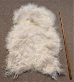 White Icelandic Sheepskin M (643)