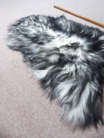 White Icelandic Sheepskin with Black Tips S (1000)