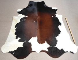 Tri-Coloured Cowhide L (218)