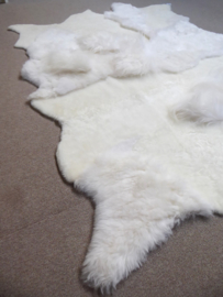 White Blizzard Sheepskin Rug, +/- 160 x 210 cm (502)
