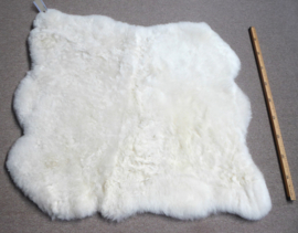 White Shorn Sheepskin Rug, Double, +/- 105 x 110 cm (10)